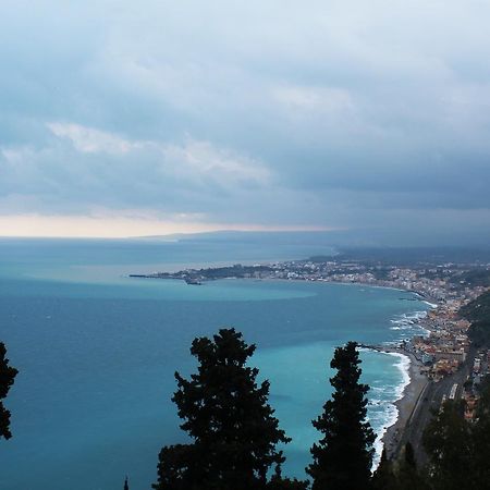 Le Porte Di Taormina Bed & Breakfast Exterior photo