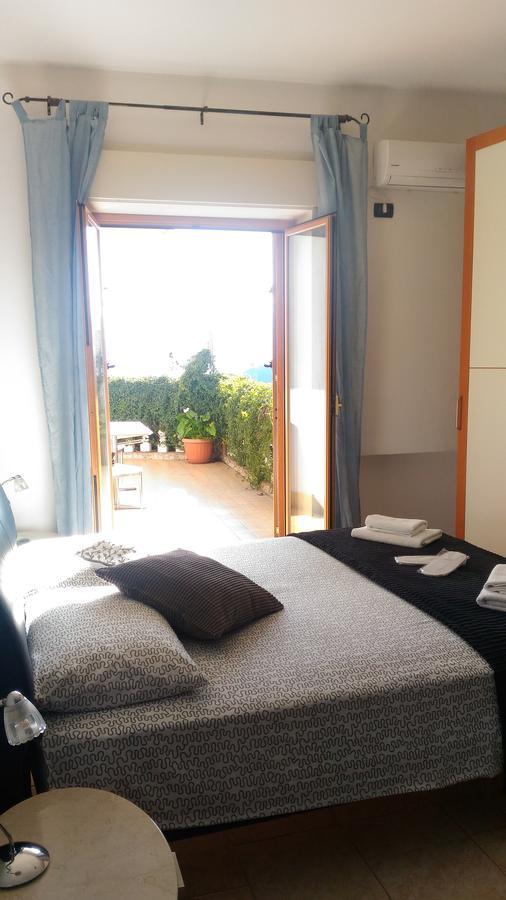 Le Porte Di Taormina Bed & Breakfast Room photo